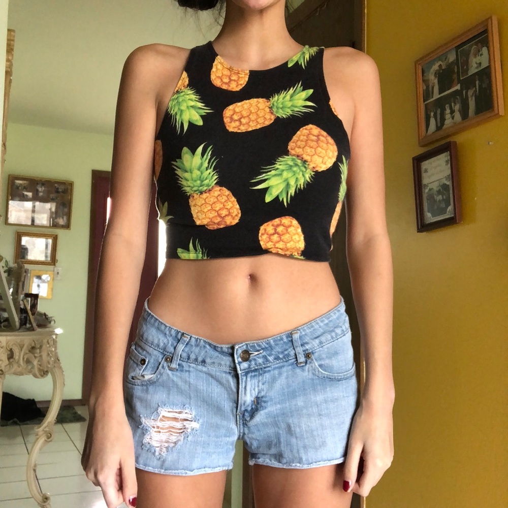 Pineapple Sleeveless Top